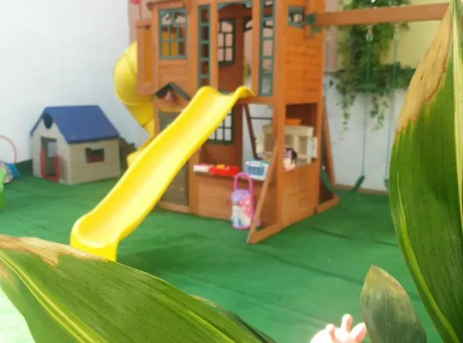 Cherry Garden 스베티 블라스